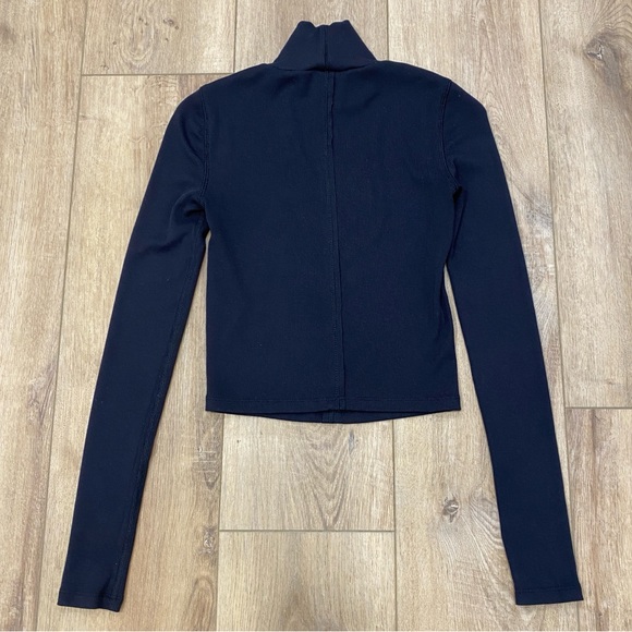 🌟ARITZIA🌟 WILFRED FREE RIBBED SEAMED CROPPED TURTLENECK BLACK SZ S - Picture 5 of 5